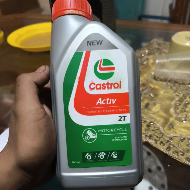 oli samping castrol 2t kemasan 700 ml untuk campuran bahan bakar mesin 2 tak