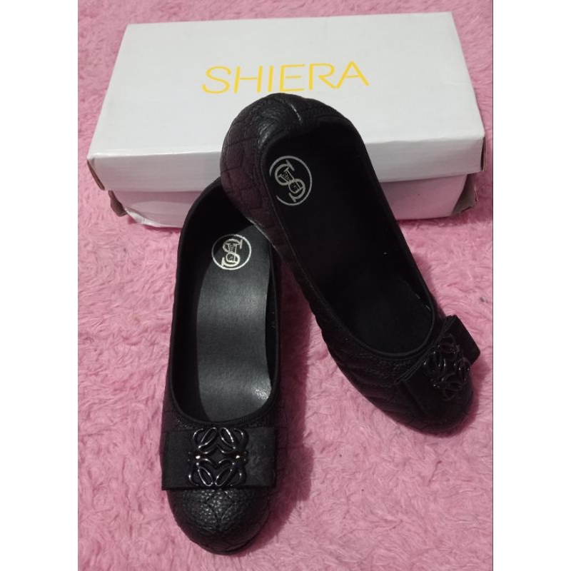 NEW SEPATU SHIERA