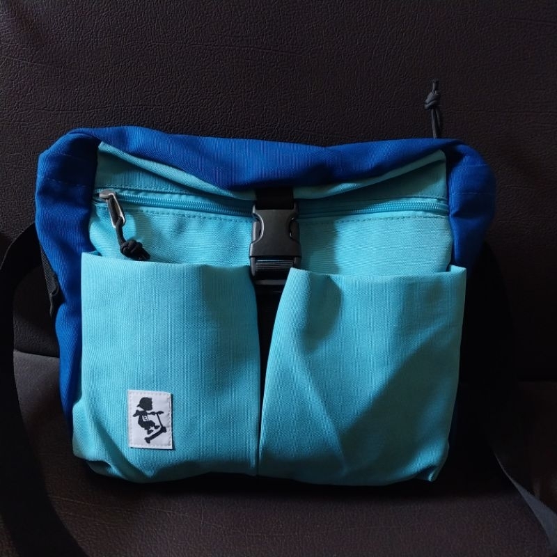 WB pria import banyak ruang