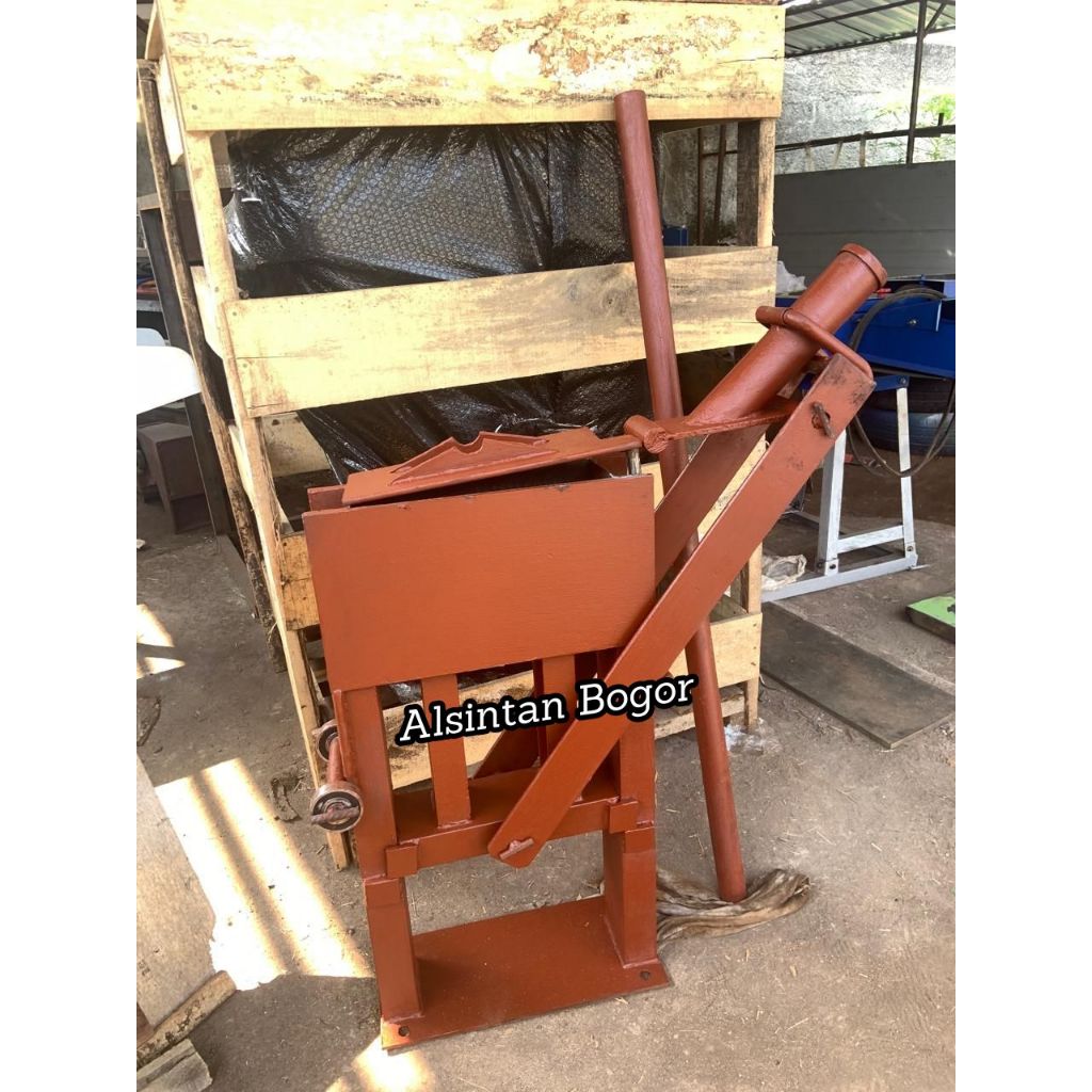 Alat Cetakan Batako-Paving Blok Manual Sistem Genjot Hand Press