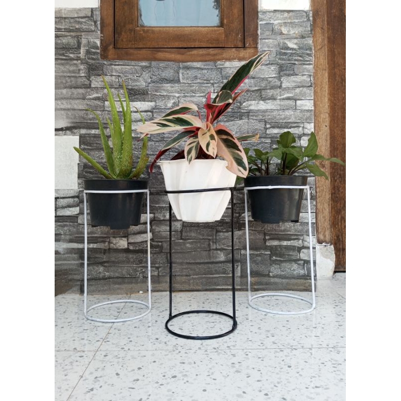 STANDING POT VAS BUNGA //STANDING POT BESI//STANDING KAKI DUA//POT BUNGA//DUDUKAN POT BUNGA//RAK POT