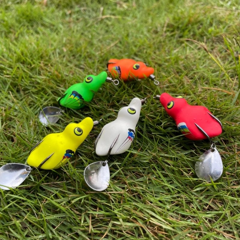 soft frog 3,7 cm berat  5 gram