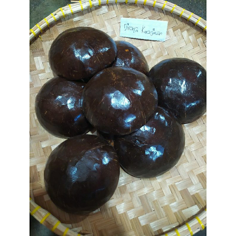 Batok kelapa menari/Batok kelapa pernis DIRAYA KERAJINAN