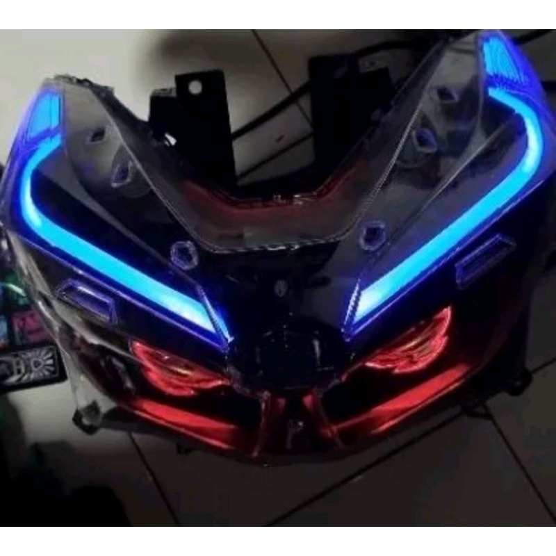 Reflektor Vario 150 new custom billed