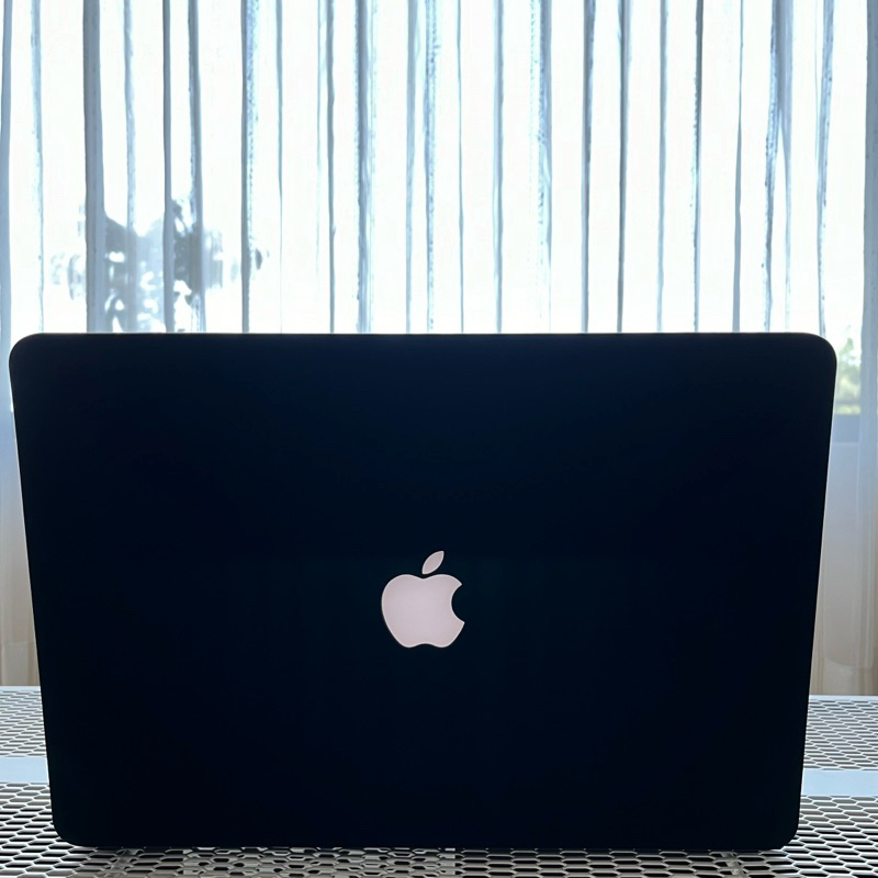 macbook pro 2015 (15 inch)