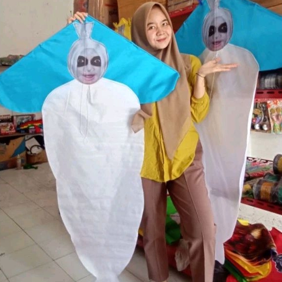 layangan hantu pocong bahan kain bisa dilipat