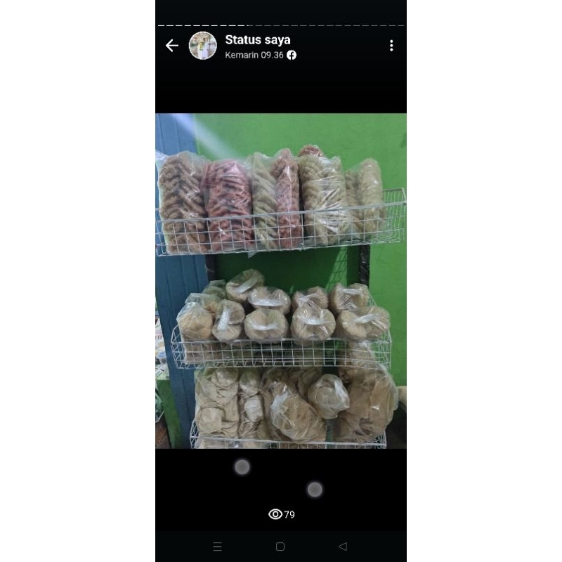 

Rangginang Khas Kuningan Mak Ecih 1 kilo isi 48 pc