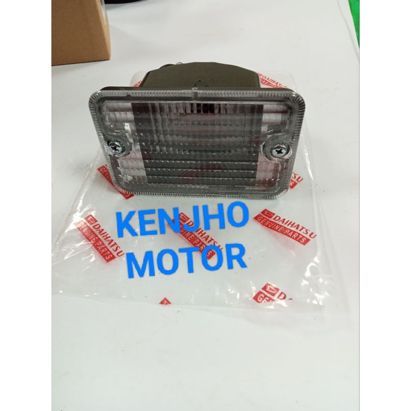 lampu atret mundur daihatsu GRANMAX
