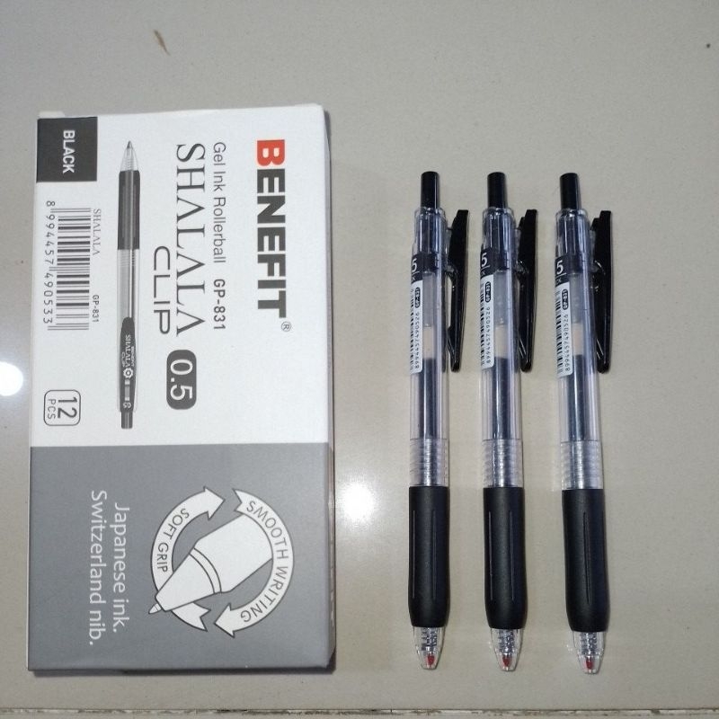 

Pulpen Gel Gel Ink Rollerball Benefit GP-831 Shalalla Clip 0.5mm ( 12 Pcs ) [ Original ]