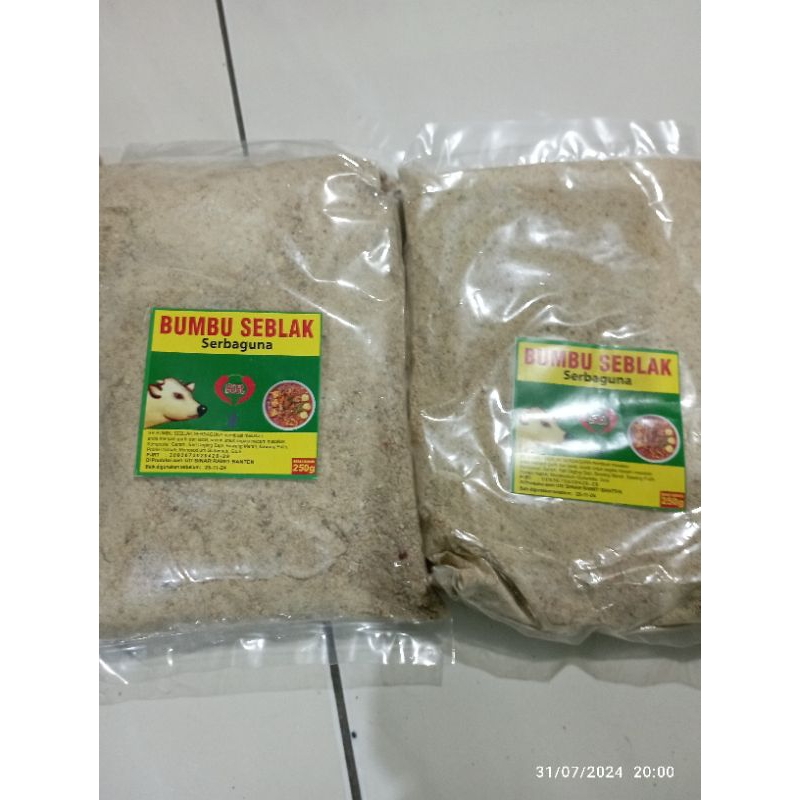 

( 1 pcs )Bungbu seblak cap sapi gurih halal