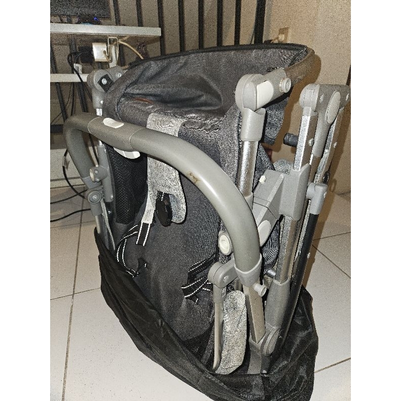 Preloved Stroller Babydoes R+ Cabin Size