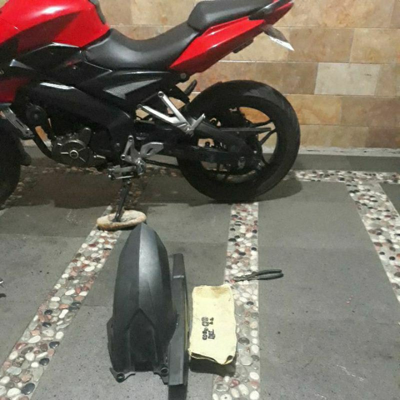 spakbor kolong bekas ori pulsar 200ns 80%