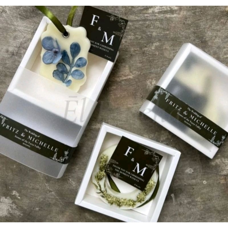 

KOTAK SOUVENIR SLIDING BOX BOX 10.5x9x3cm