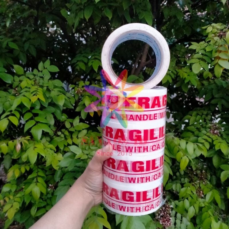

Lakban Isolasi Tape Fragile Pajero 54 Meter / Lakban Fragile Besar Jangan Dibanting 1 Inch 100 Yard