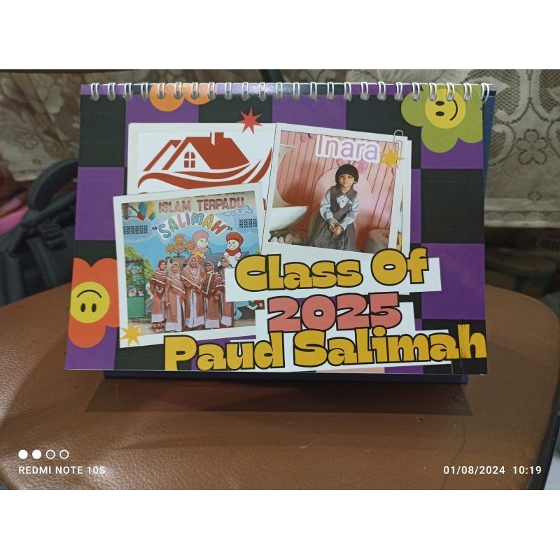 

Kalender Custom Nama / Perusahaan 2025 Bahan Konstruk 230