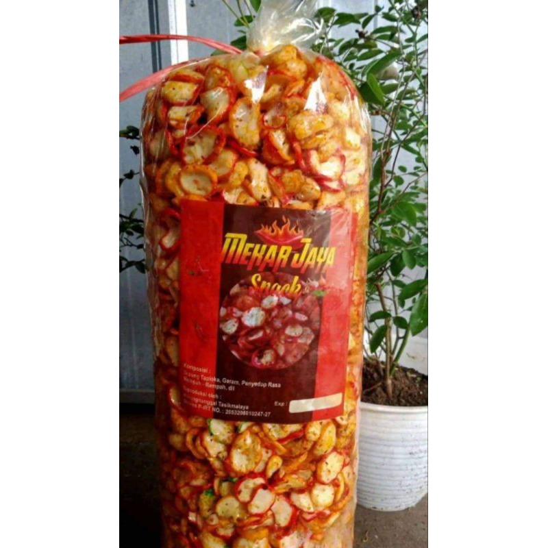 

kerupuk seblak 1 ball isi 2,5kg