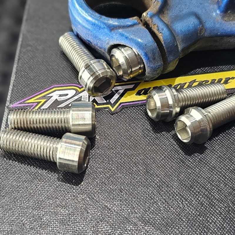 Baut L stainless segitiga bawah ninja r baut T bawah ninja ss r baut L stenlis bubut segitiga bawah 