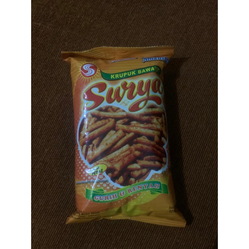 

Kerupuk Bawang Surya Rasa Pedas 225gr | Stik Bawang Surya khas Makassar Sulawesi Selatan