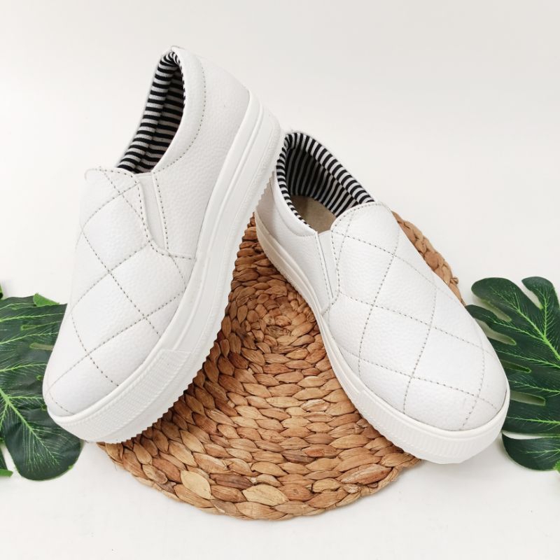 Sepatu kulit Asli Garut