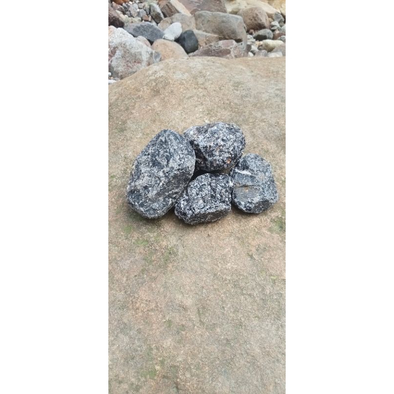 batu kali hitam aquarium 1kg