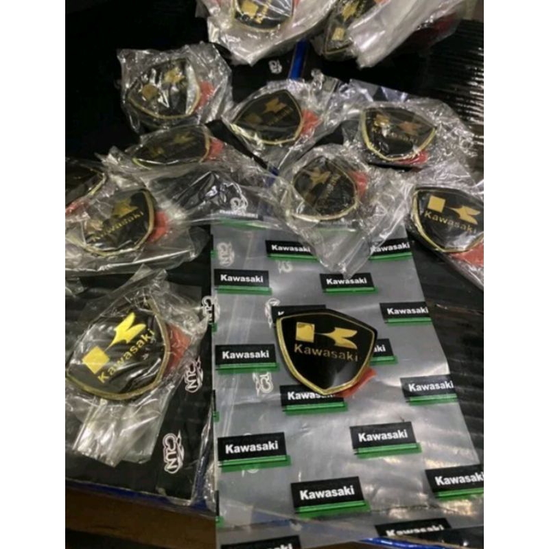 EMBLEM Stiker Sticker LOGO Timbul 3D KAWASAKI KAZE ATHELETE BLITZ EDGE ZX 130 ZX130 Ninja W175