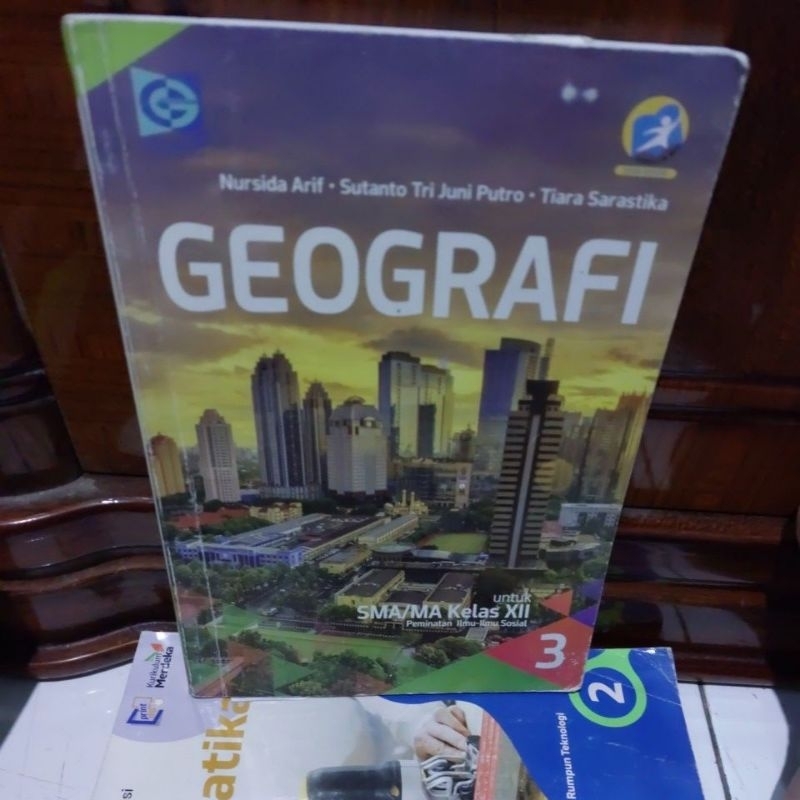 geografi SMA kelas 12