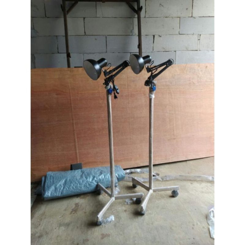 lampu tindakan medis/ lmpu sorot