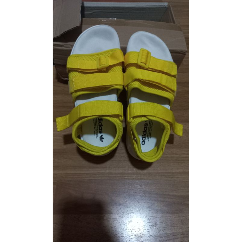 Sandal Adidas Adilette 2.0 Kuning Preloved