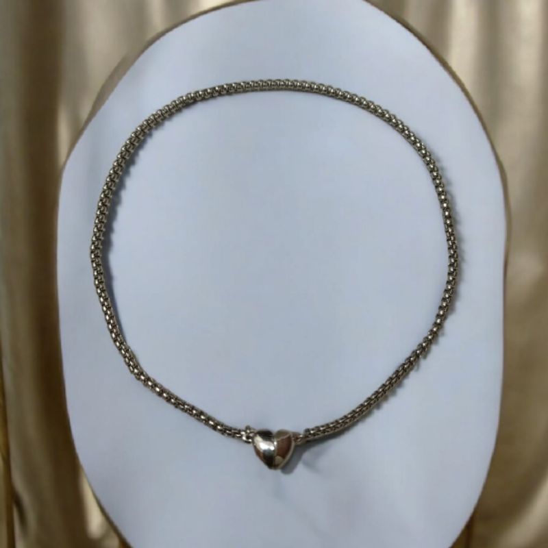 Kalung Pendek Choker Rantai Titanium Kombinasi Magnet love