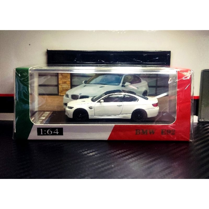 Fine Model BMW M3 ( E92 ) white