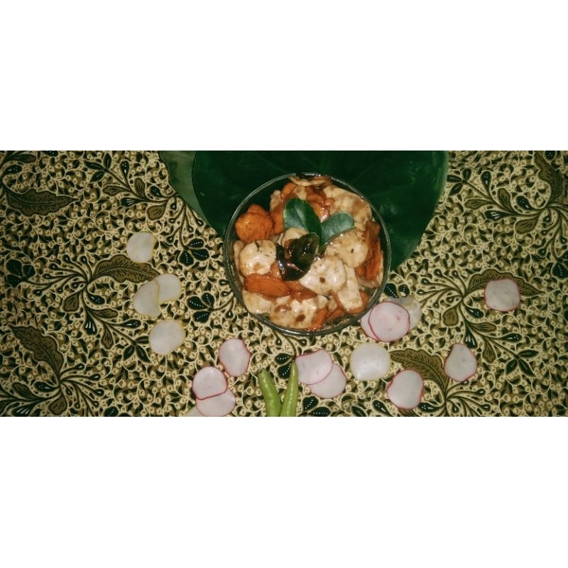 

Seblak kering / kerupuk / sebring pedas