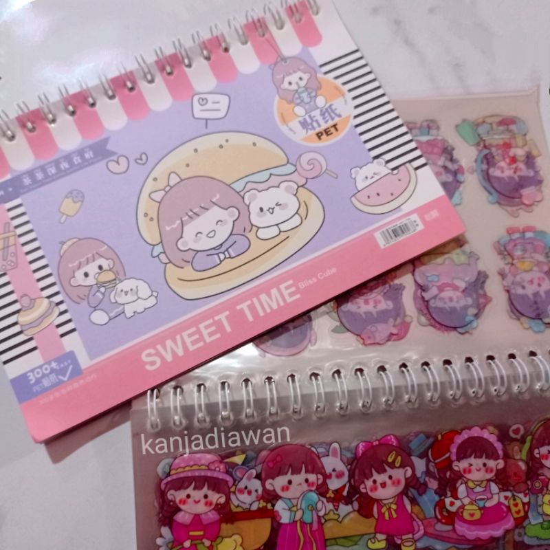 

Buku Stiker Aesthetic Transparan