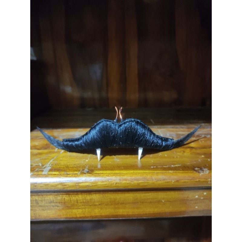 Kumis uwel Jebres uwel terbaik bisa rikues ukuran