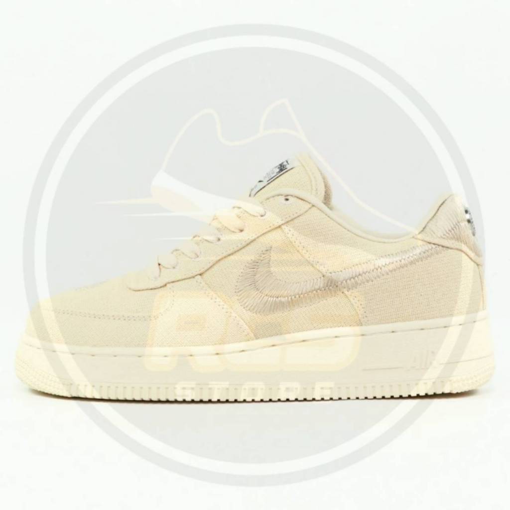 SEPATU NIKE AIR FORCE 1 LOW X STUSSY CREAM FOSSIL BEIGE