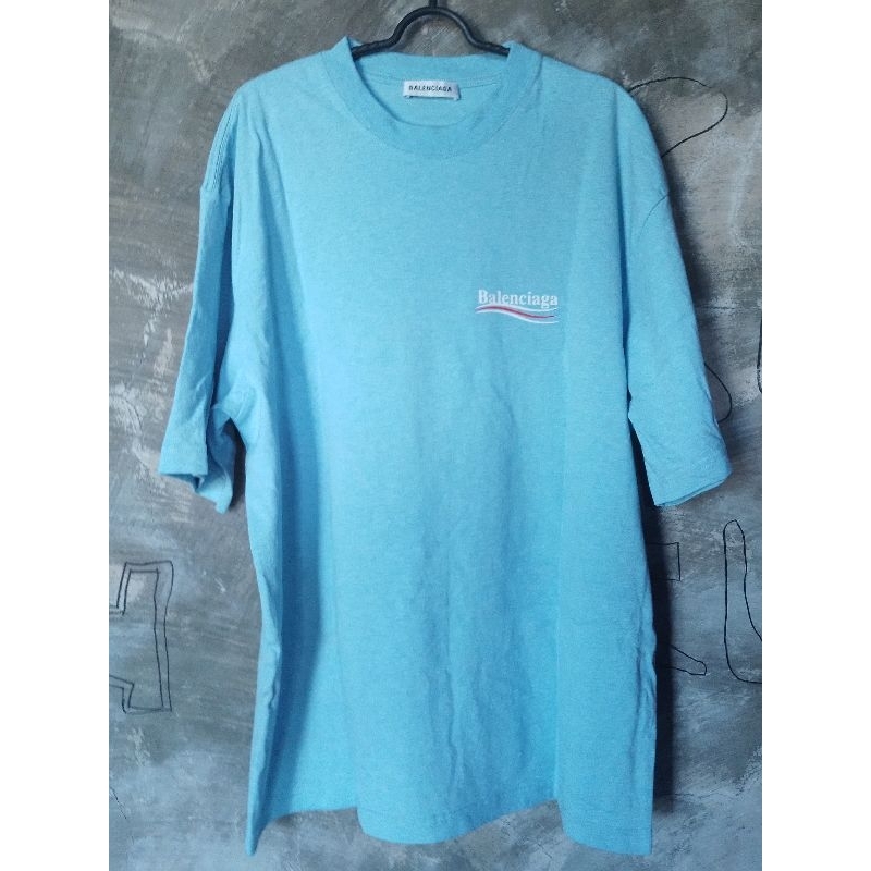 kaos balenciaga second