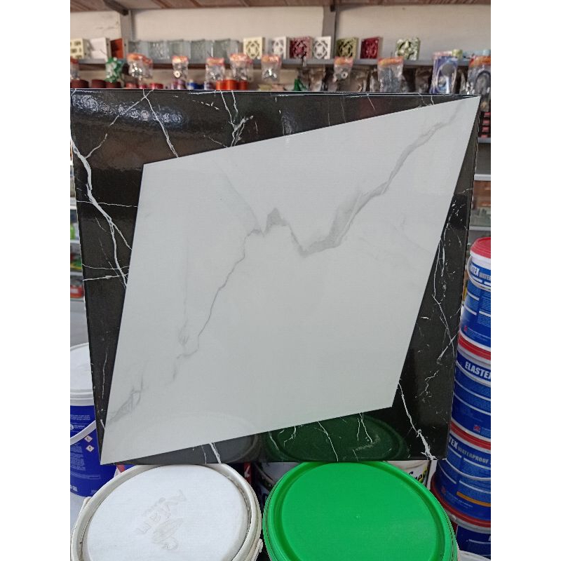 KERAMIK LANTAI / KRAMIK 40X40 ESTILO ELEMENT HITAM KW 1 / GRADE 1 / G 1