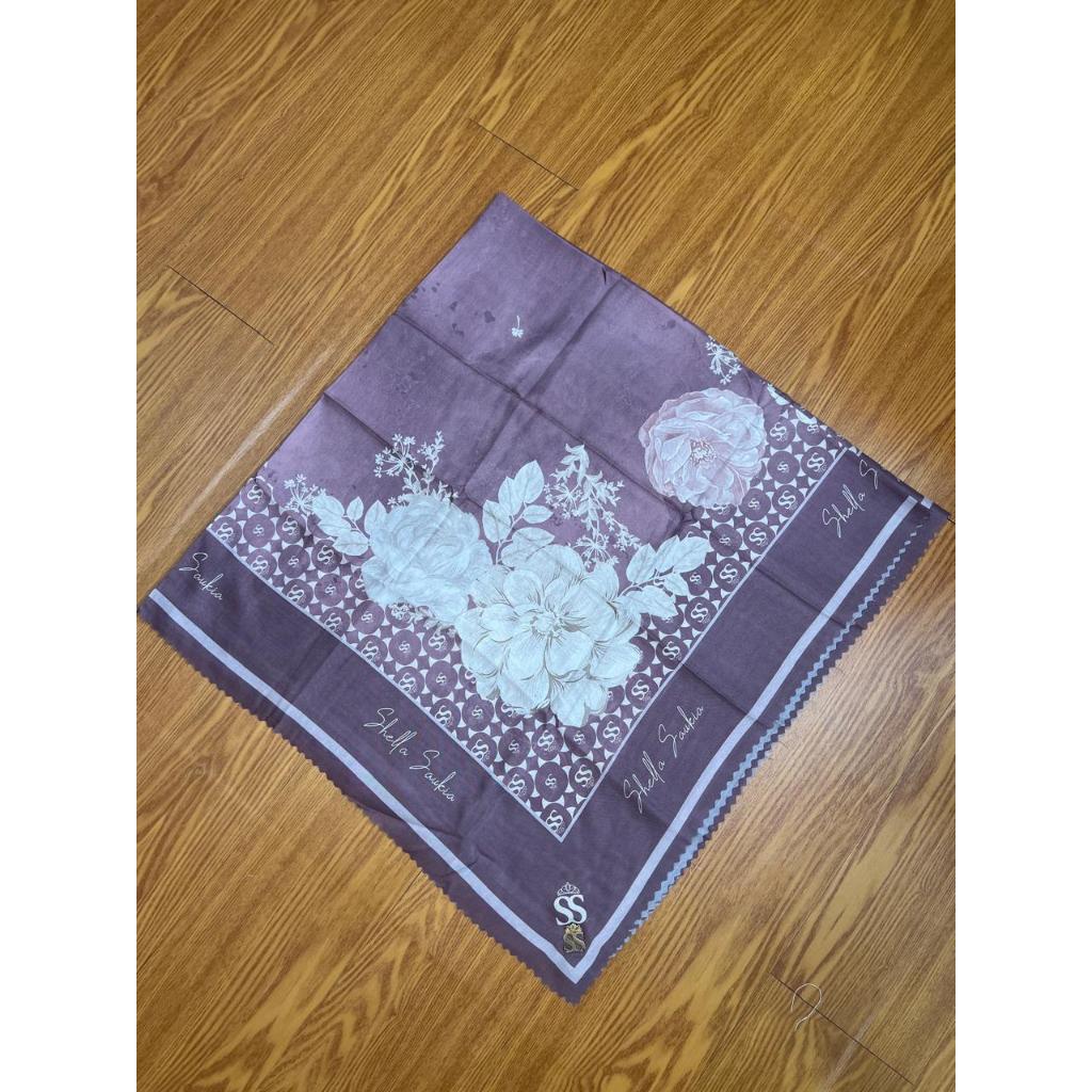 HIJAB SEGI EMPAT VOAL PREMIUM ORI BY SHELLASAUKIA