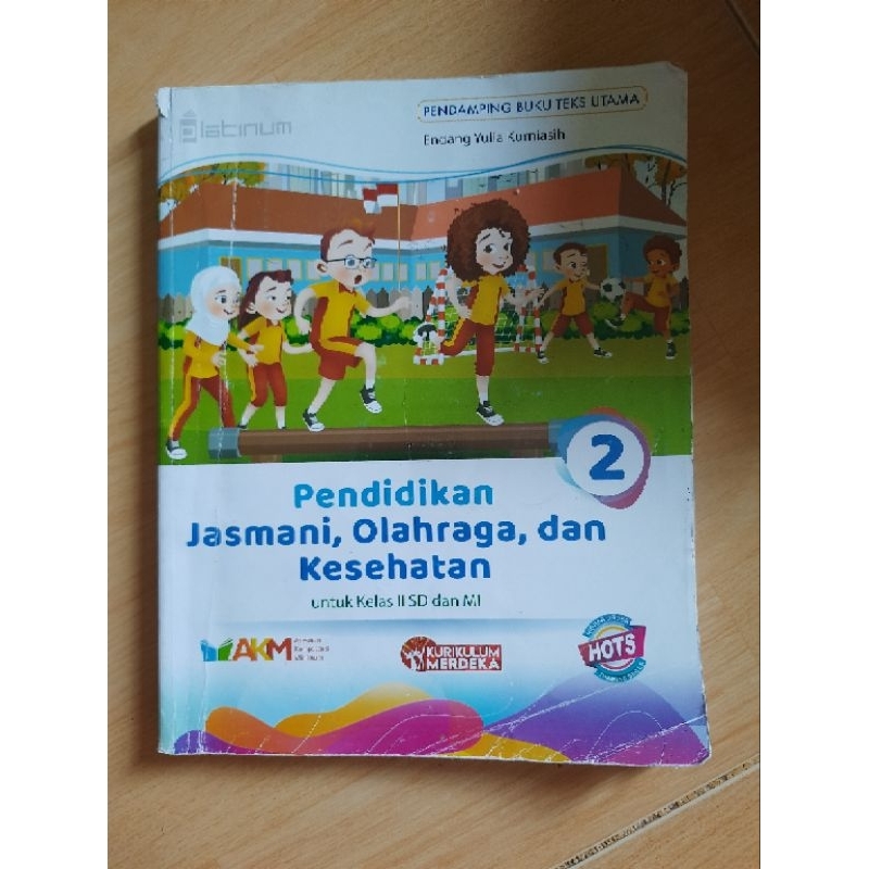 

Buku pendamping platinum kelas 2 SD (bekas)