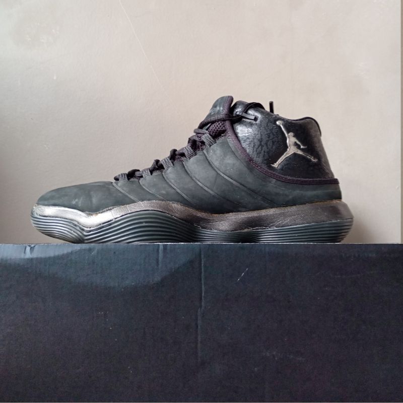 Sepatu Basket AJ Superfly size 45 EUR