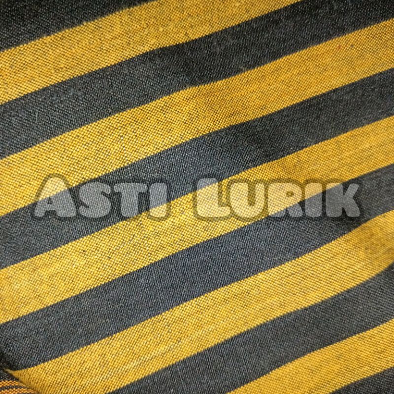 Kain Lurik Klaten 200 x 105 110 . Lebar Besar Hitam Tenun Lurik Kuning keemasan coklat Bukan Batik K