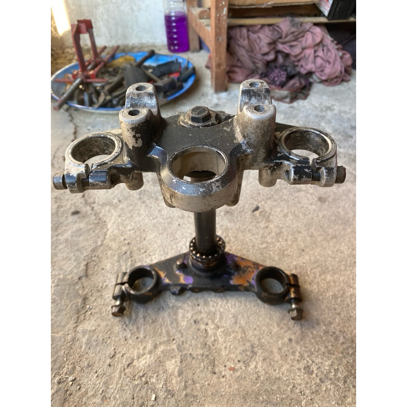 segitiga vixion old original