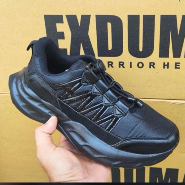 sepatu exduma super black