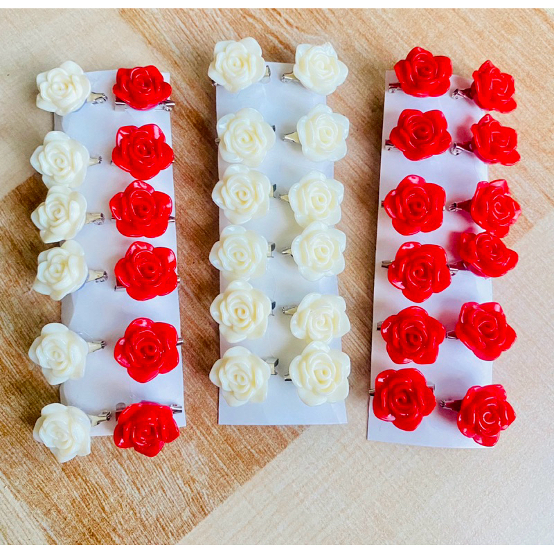 12pcs /selusin bros mawar merah putih /bros bunga mawar mini Resin