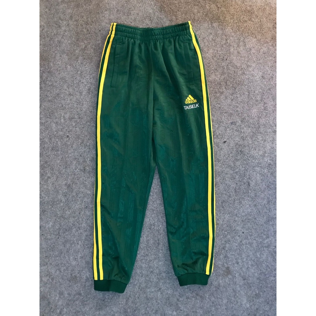 CELANA TRACKPANT ADIDAS BAHAN TEBAL MASIH ADA HANTAG