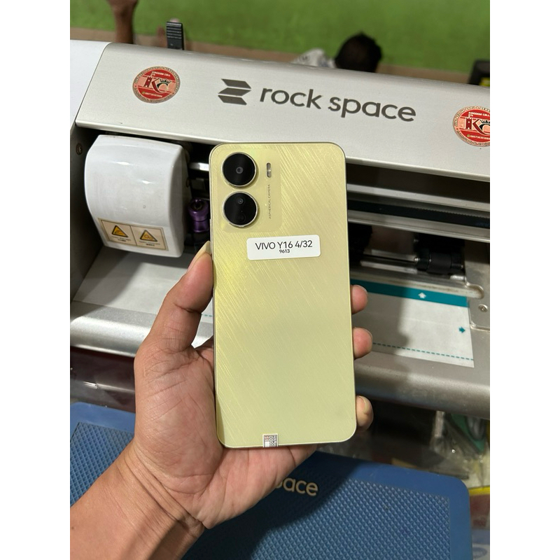 second vivo y16 ram 4/32 fullset by req