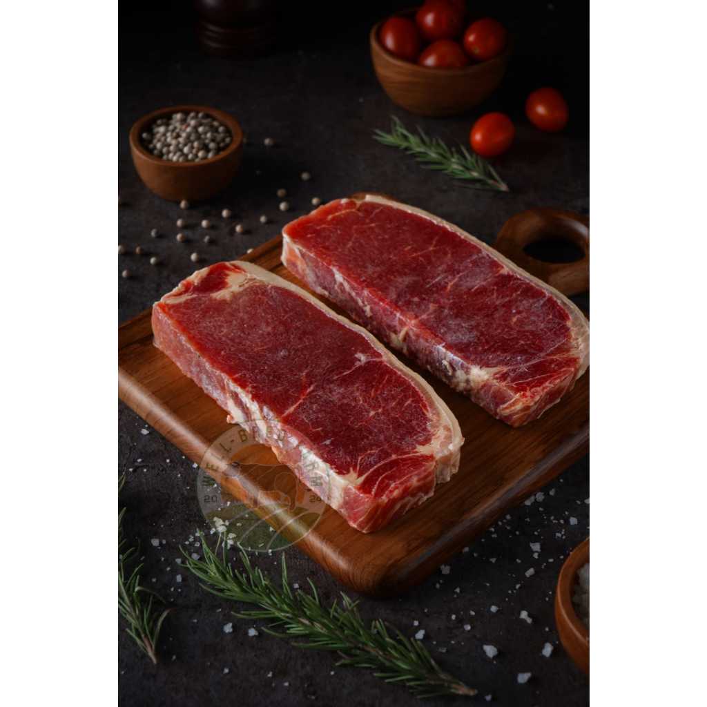 

AUS Premium Striploin Beef Steak A2 MBS3 Grade A Striploin AUS Prime Sapi 1 KG GOLD