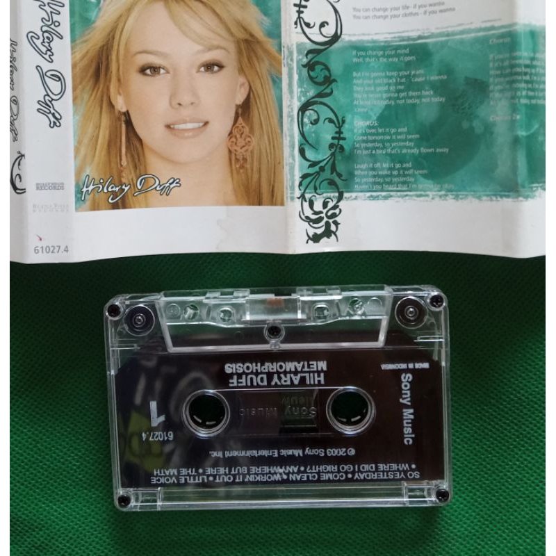 KASET HILARY DUFF