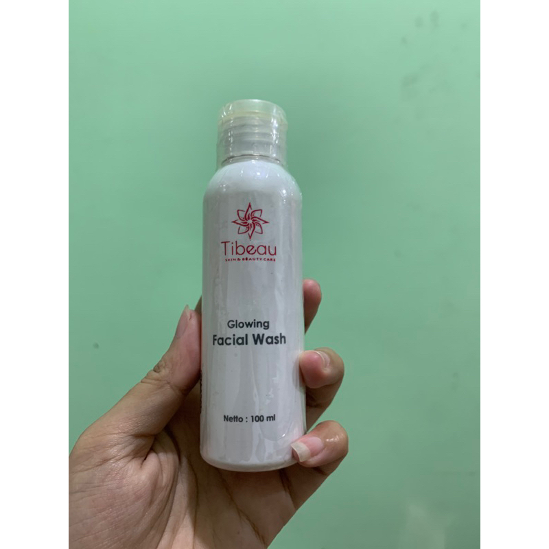 Tibeau Glowing Facial Wash 100ml