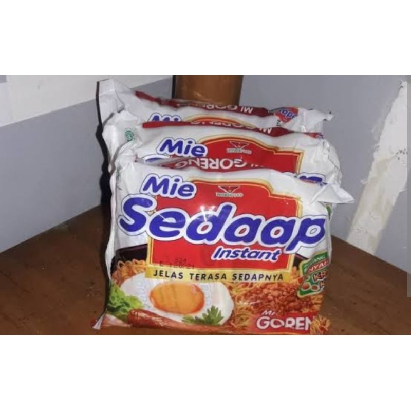

3pcs sedap goreng|mie goreng|promo hemat|9 ribu dapet 3pcs