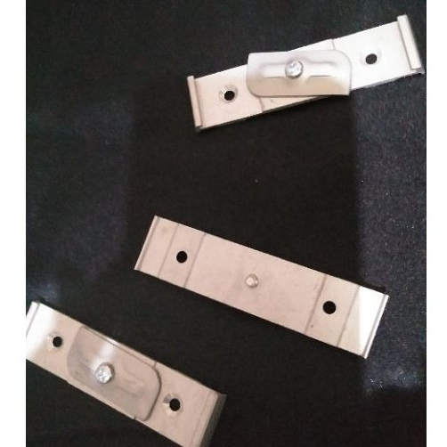Bracket Plafon Ceiling Double Kaki Penyangga Rel Tiang Batang Besi Gorden Rel Kotak